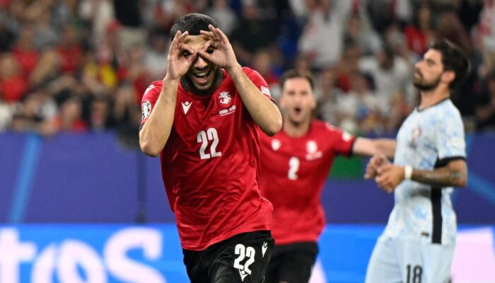 Top skor Euro: Striker Georgia Mikautadze mengawasi dengan tiga gol