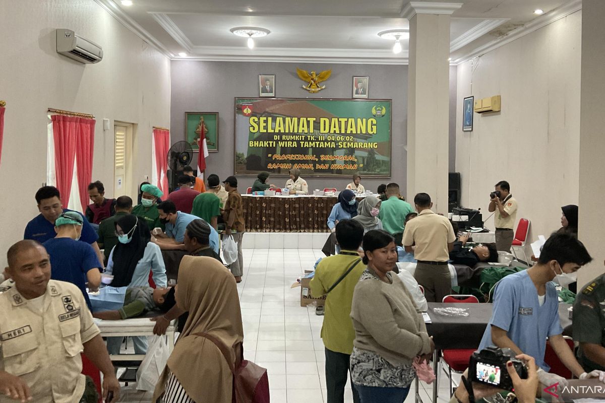 Berbagai anak pada Semarang Jateng ikuti khitanan massal BKKBN