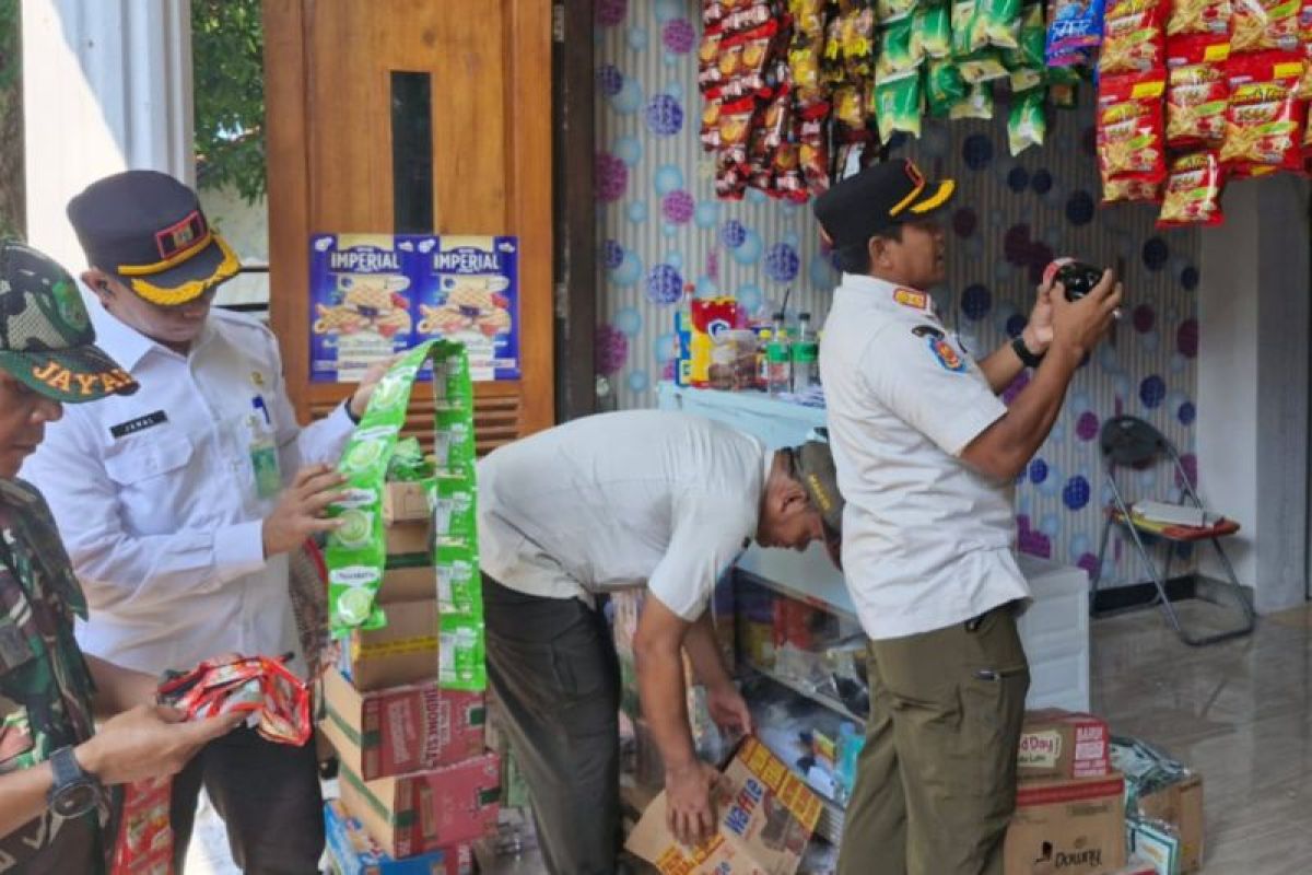 Satpol PP awasi peredaran material pangan pada Kepulauan Seribu