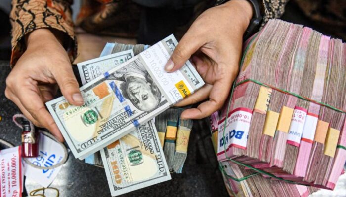 Rupiah Selasa pagi naik 22 poin berubah menjadi Rp16.372 per dolar Amerika Serikat