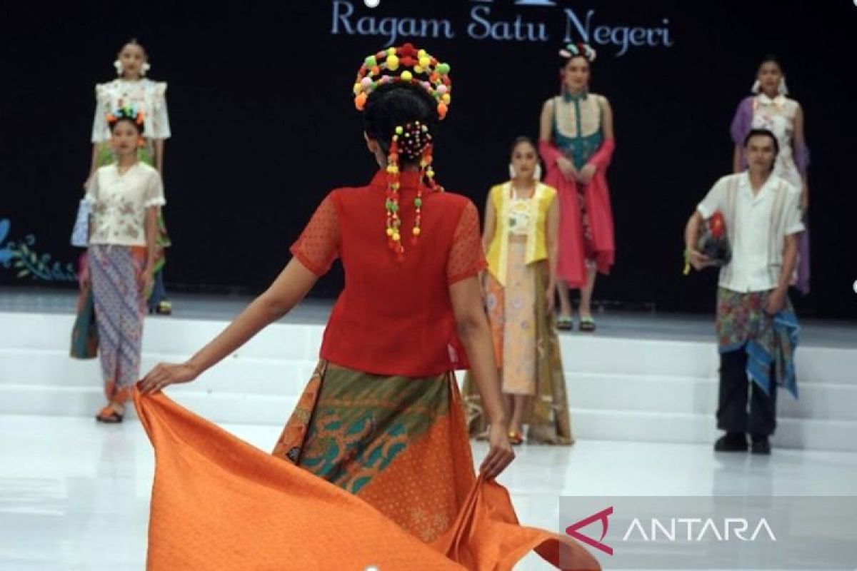 IFW 2024 lampaui batas tradisi juga rangkul keindahan budaya