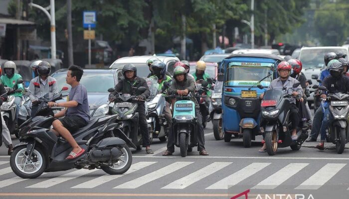 Minggu, SIM Keliling semata-mata mengakses pelayanan di dalam dua area Ibukota Indonesia