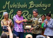 Berlabuhnya KRI Dewaruci tanda eratnya hubungan Indonesia-Malaysia