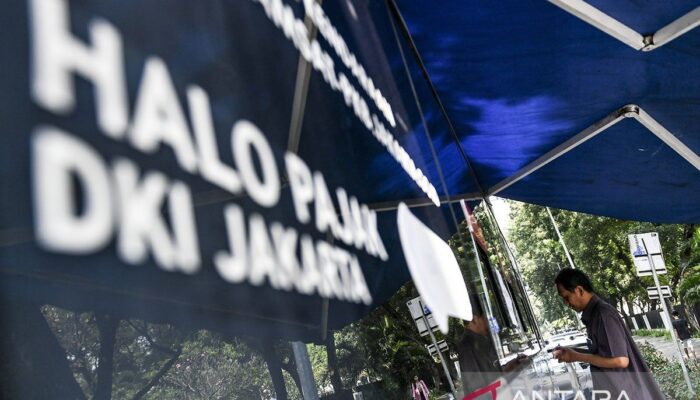 Samsat Keliling tersedia juga dalam Pasar Kramat Jati dan juga Monas